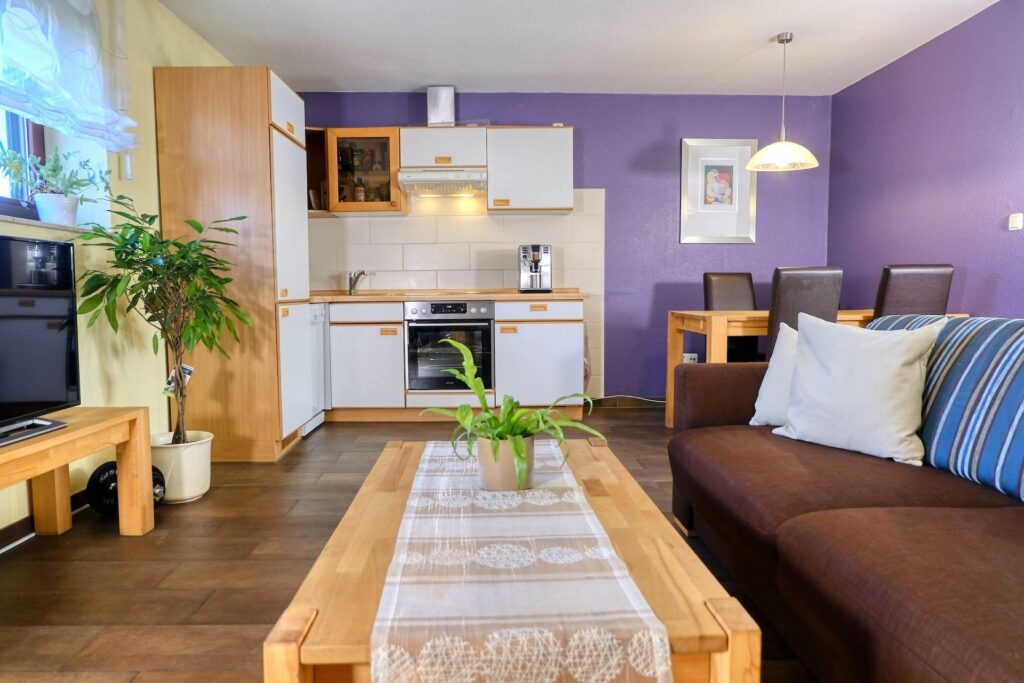 Gästehaus Lehne Ferienwohnung No. 1 - Wohn:Essbereich